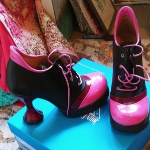 Luxury Freeze

SOVA SUNDAE

HEELED PLATFORM LACE-U